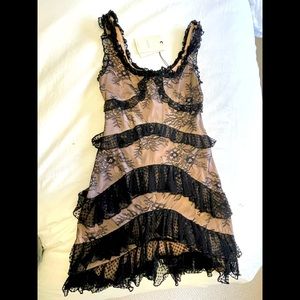 New with tickets Alexis lace dress with nude lining